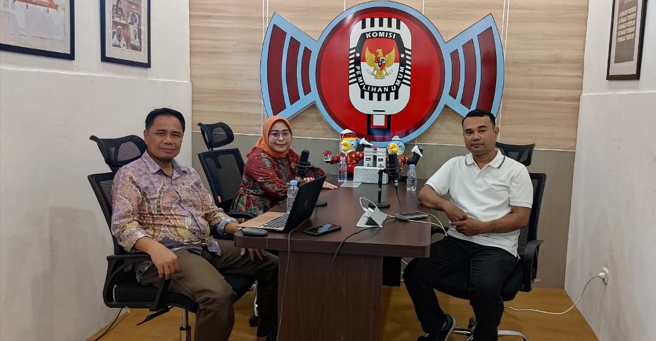 Podcast Sosialisasi dengan Tema "Mengurai Problem Data Pemilih"